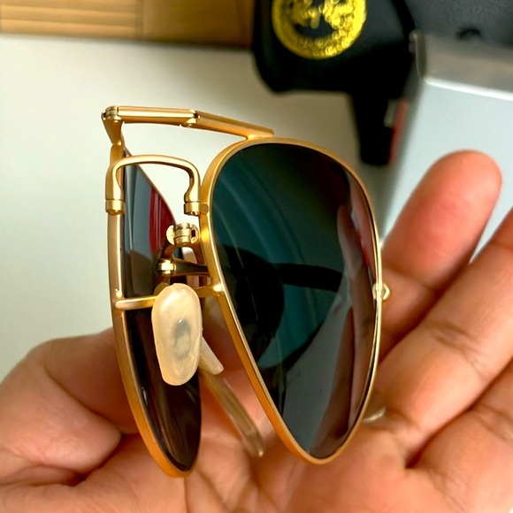 Ray-Ban folding sunglasses 😎🕶️☀️ - Picture 3 of 7